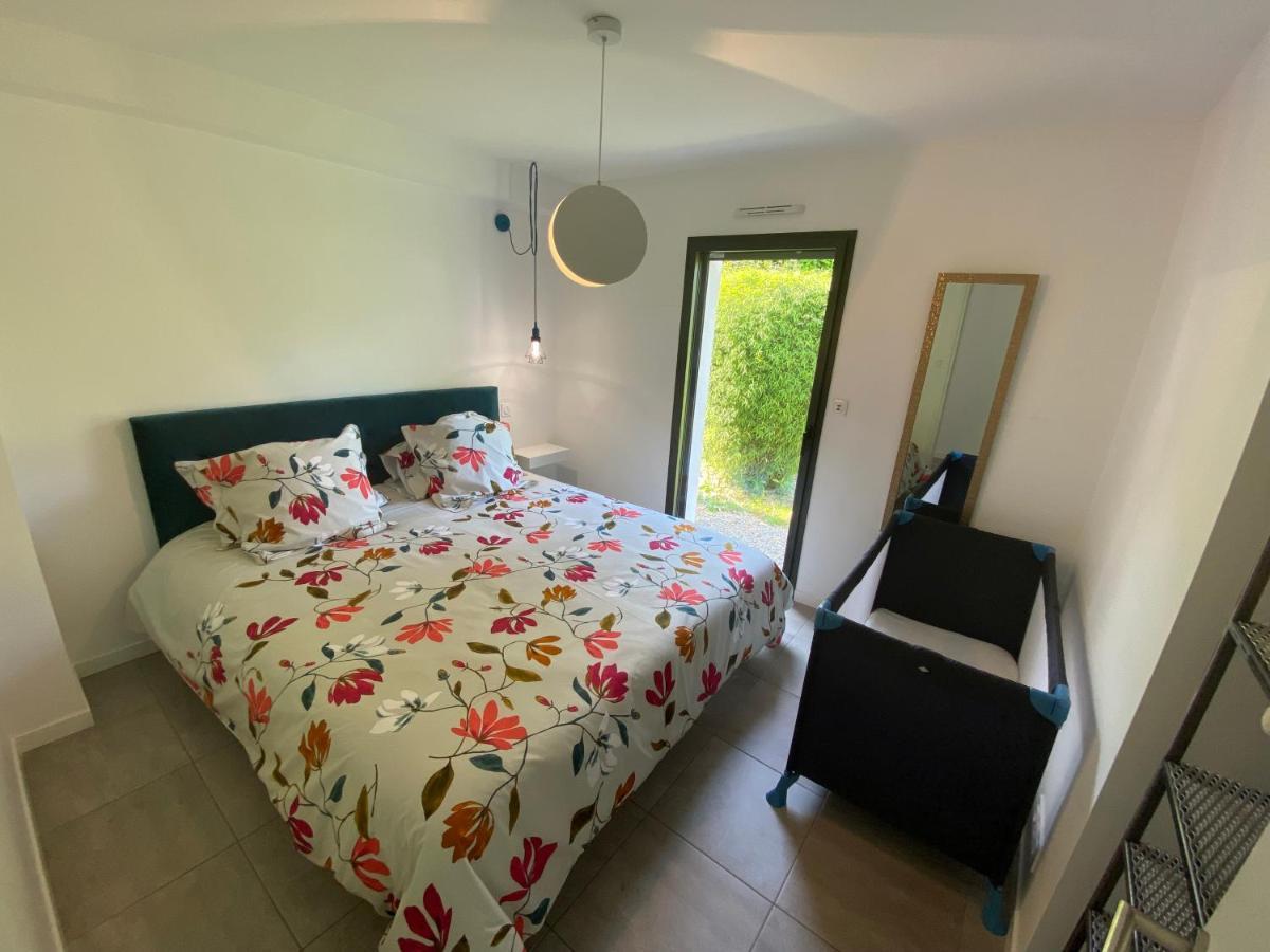 2 Maisons De Vacances Sittelles Lodge 콩카르노 외부 사진